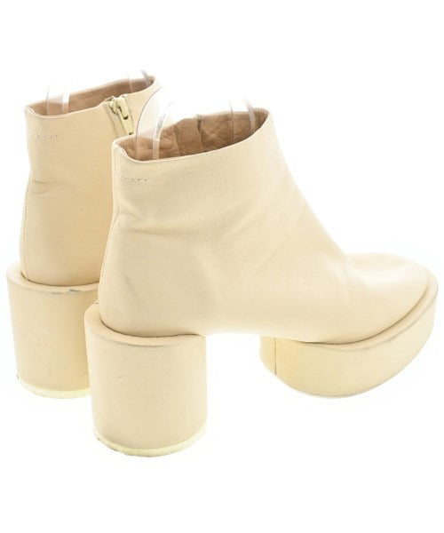 MM6 รองเท้าบูท