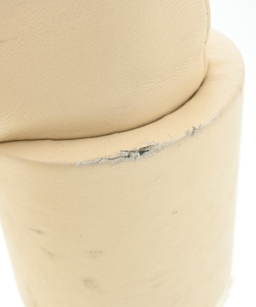 MM6 รองเท้าบูท