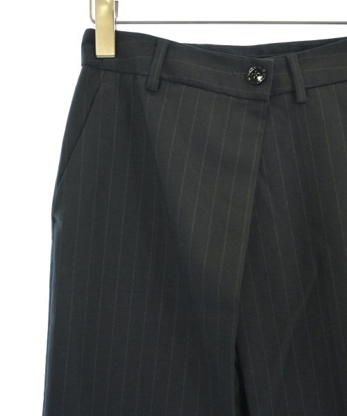 MM6 กระโปรงยาวถึงเข่า