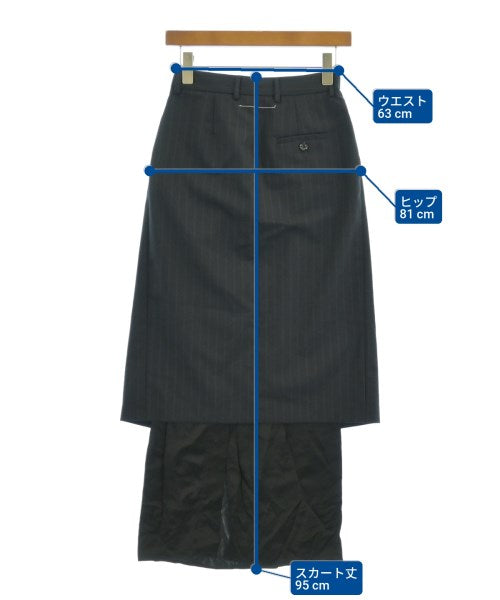 MM6 กระโปรงยาวถึงเข่า