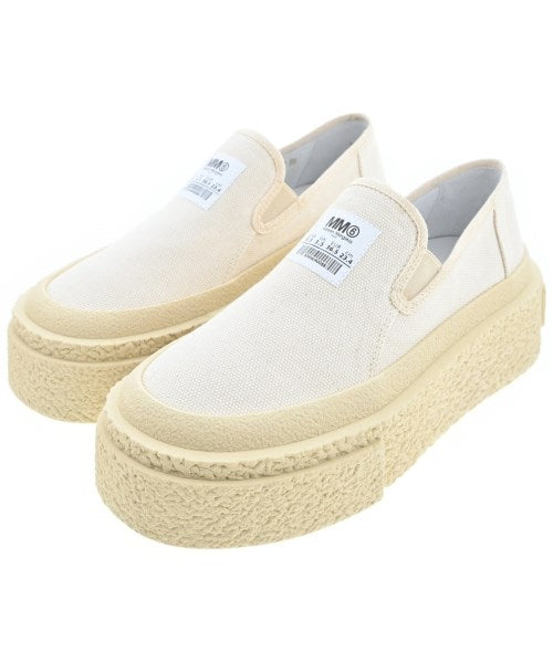 MM6 รองเท้าผ้าใบ