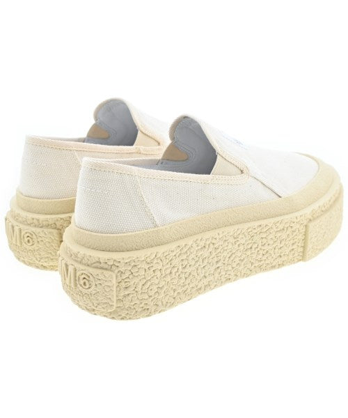 MM6 รองเท้าผ้าใบ