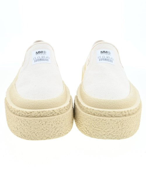 MM6 รองเท้าผ้าใบ