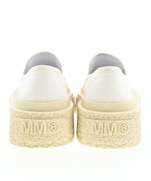 MM6 รองเท้าผ้าใบ