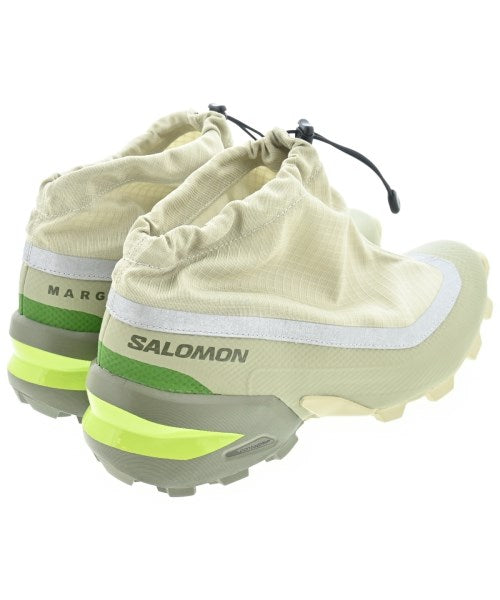 MM6 รองเท้าผ้าใบ