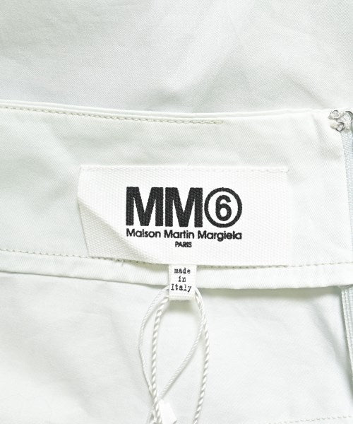 MM6 กระโปรงสั้น
