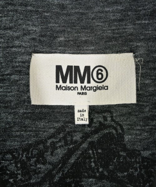 MM6 เสื้อยืด/เสื้อท็อปส์