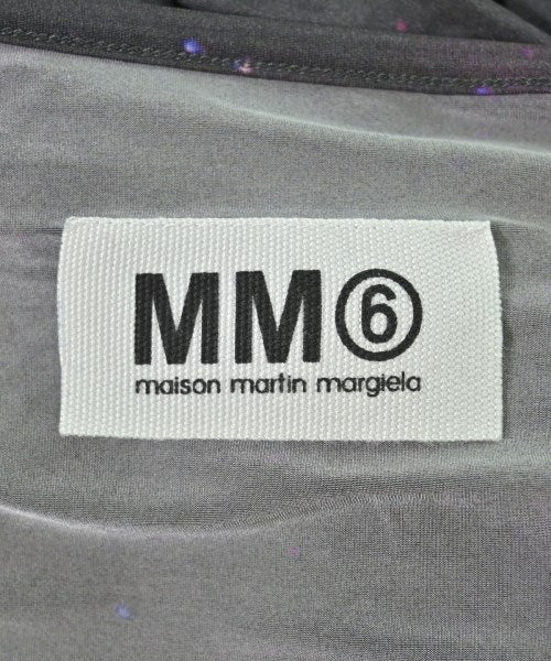 MM6 เสื้อยืด/เสื้อท็อปส์