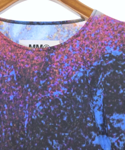MM6 เสื้อยืด/เสื้อท็อปส์