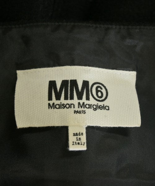 MM6 กระโปรงสั้น