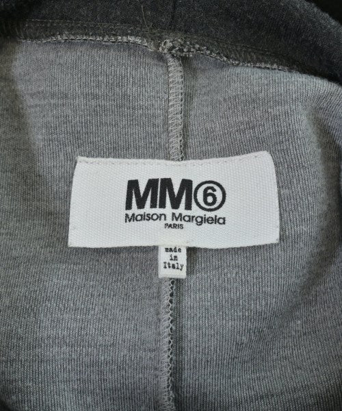 MM6 ชุดเดรส
