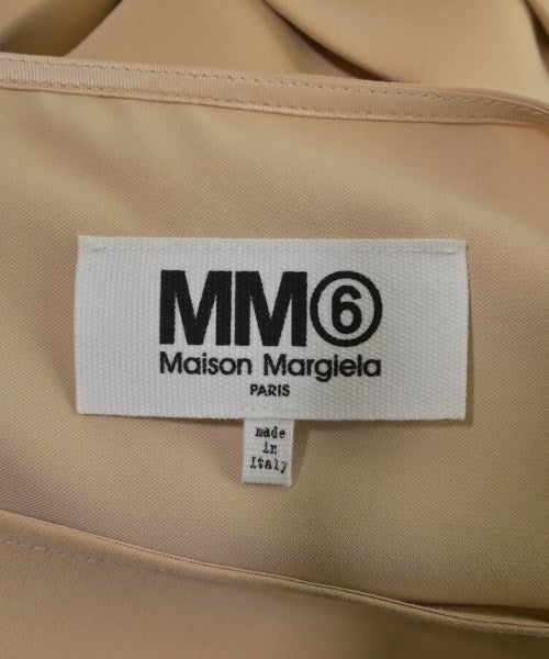 MM6 เสื้อลำลอง