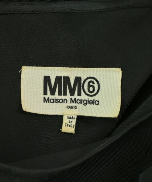 MM6 ชุดเดรส