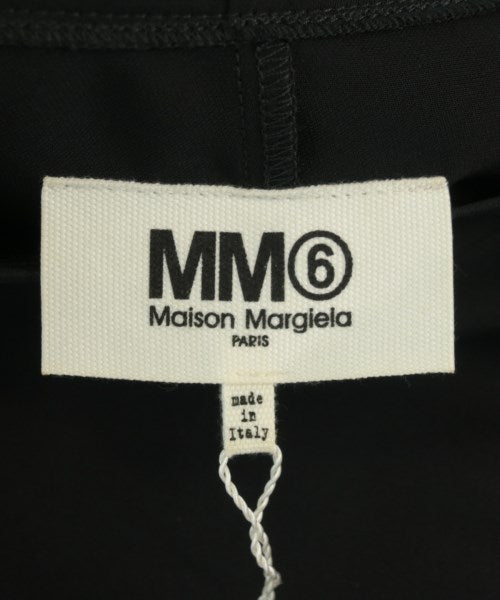 MM6 ชุดเดรส