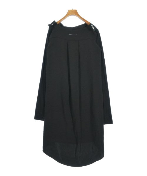 MM6 ชุดเดรส