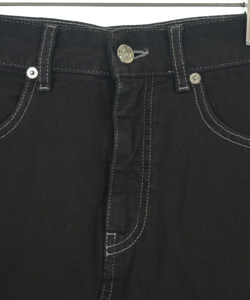 MM6 กระโปรงยาวถึงเข่า