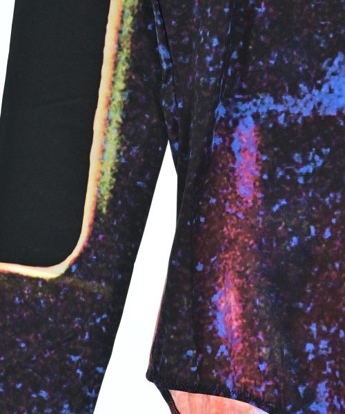 MM6 เสื้อยืด/เสื้อท็อปส์