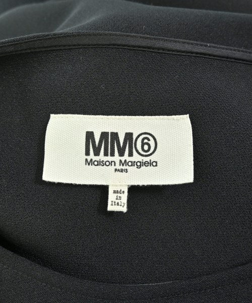 MM6 ชุดเดรส