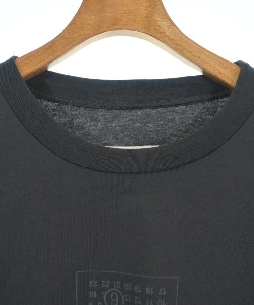 MM6 เสื้อยืด/เสื้อท็อปส์
