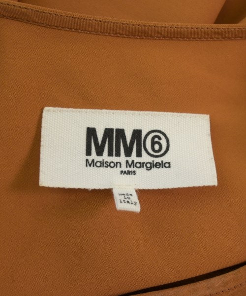 MM6 ชุดเดรส