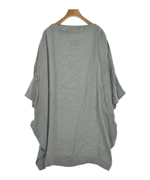 MM6 เสื้อลำลอง