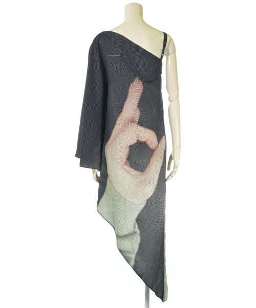MM6 ชุดเดรส