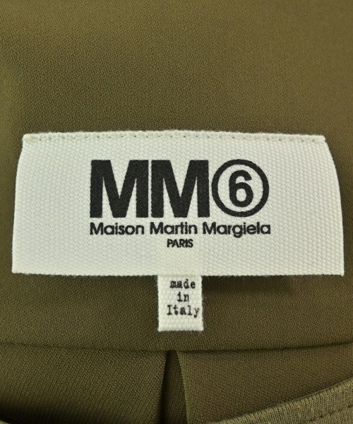 MM6 ชุดเดรส