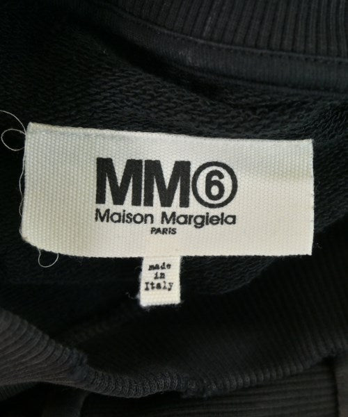 MM6 ชุดเดรส