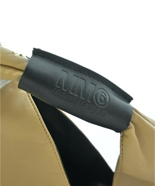 MM6 กระเป๋าถือ