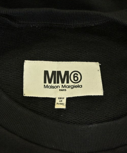 MM6 ชุดเดรส