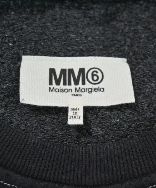 MM6 ชุดเดรส