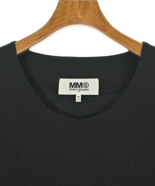 MM6 ชุดเดรส