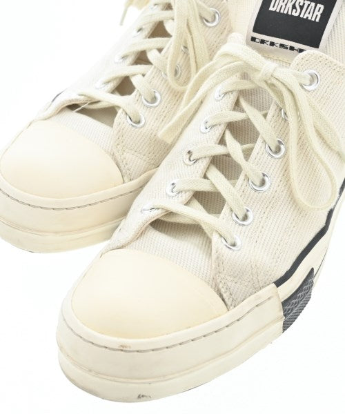 DRKSHDW รองเท้าผ้าใบ