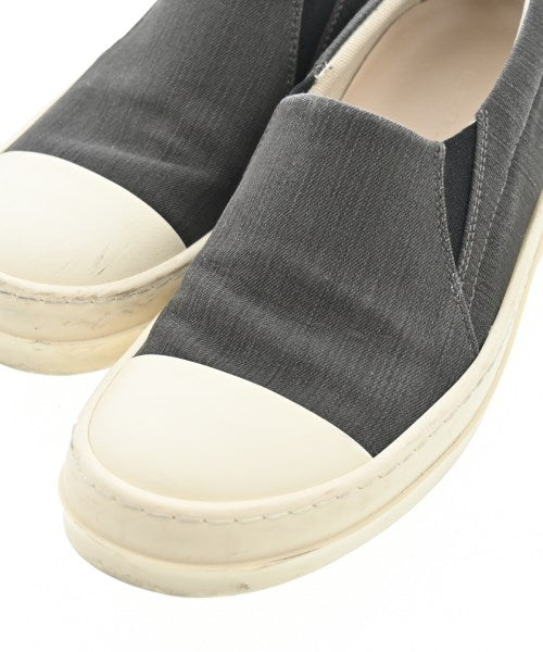 DRKSHDW รองเท้าผ้าใบ