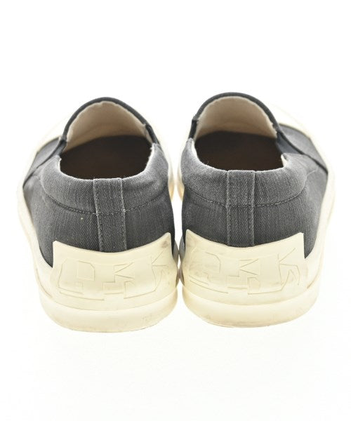 DRKSHDW รองเท้าผ้าใบ