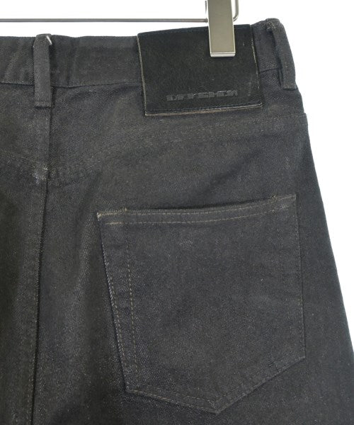 DRKSHDW ยีนส์