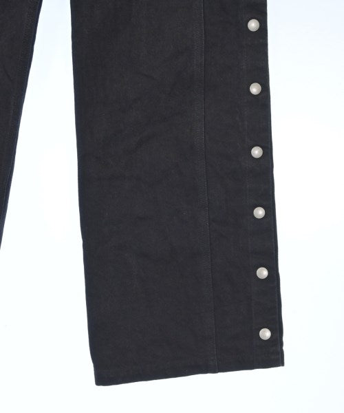 DRKSHDW ยีนส์