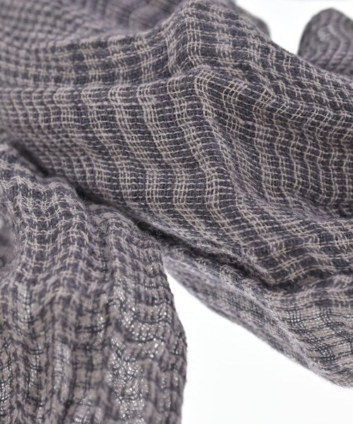 Faliero Sarti ผ้าคลุมไหล่