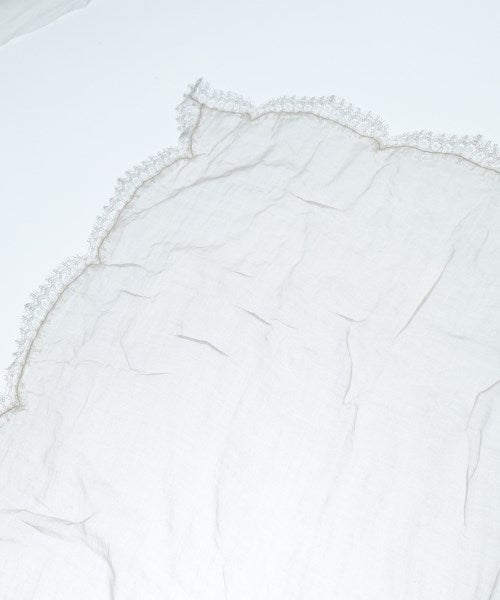 Faliero Sarti ผ้าคลุมไหล่