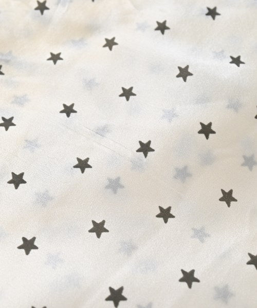 Faliero Sarti ผ้าคลุมไหล่