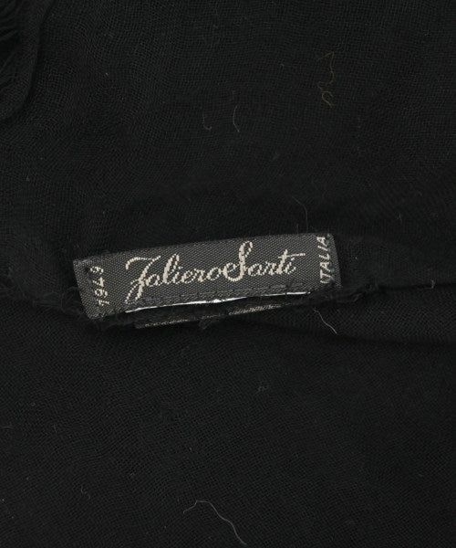 Faliero Sarti ผ้าคลุมไหล่