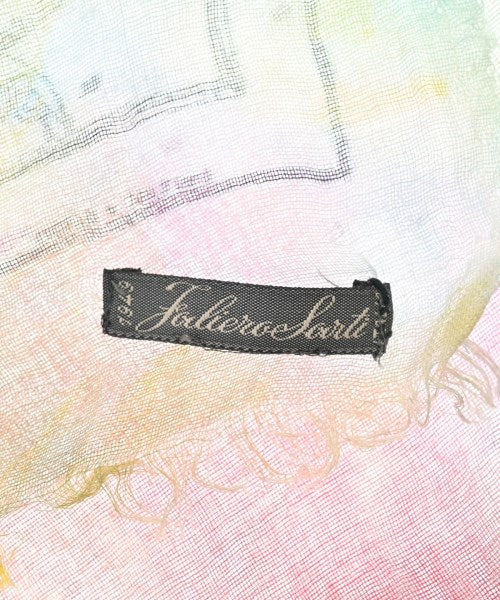 Faliero Sarti ผ้าคลุมไหล่
