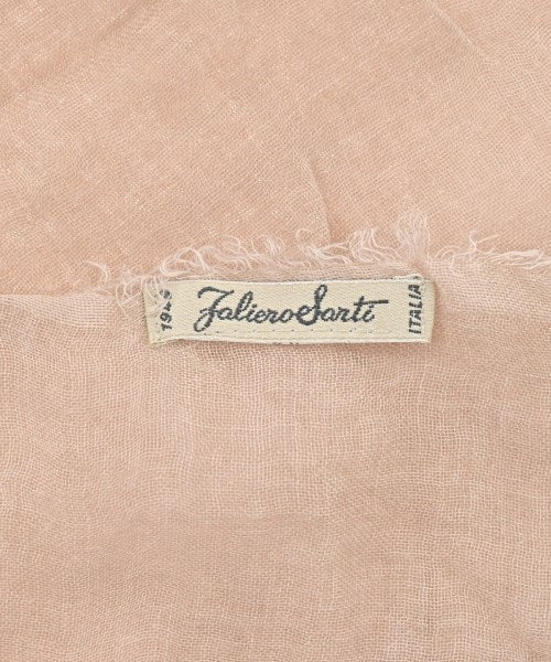 Faliero Sarti ผ้าคลุมไหล่