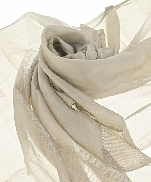 Faliero Sarti ผ้าคลุมไหล่