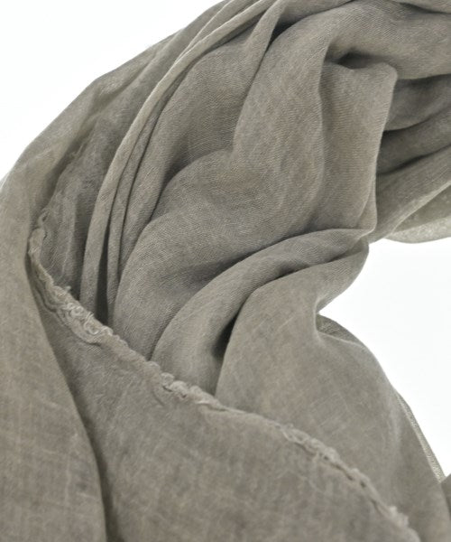 Faliero Sarti ผ้าพันคอกันหนาว