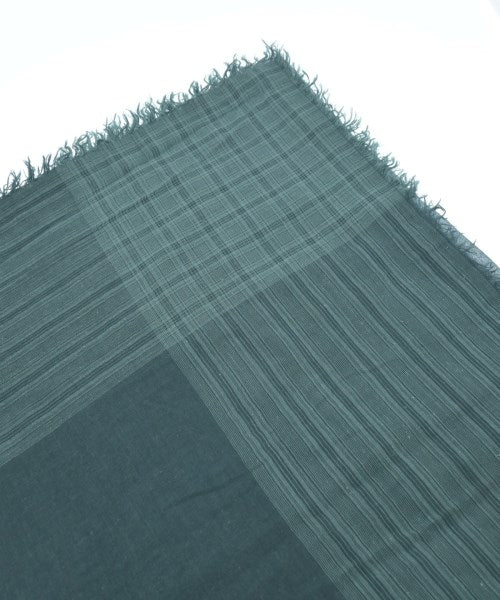 Faliero Sarti ผ้าพันคอกันหนาว