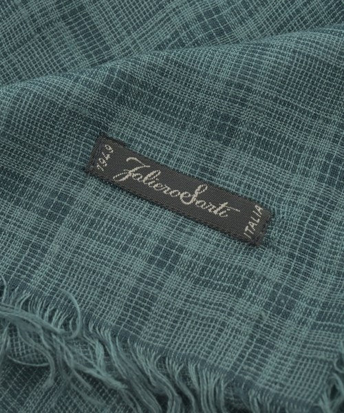 Faliero Sarti ผ้าพันคอกันหนาว