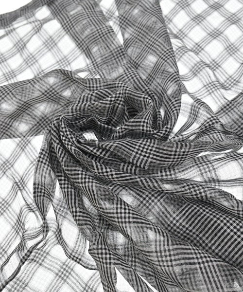 Faliero Sarti ผ้าคลุมไหล่