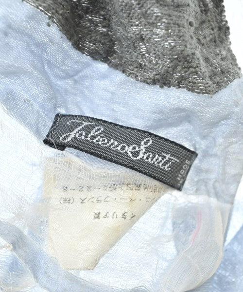 Faliero Sarti ผ้าคลุมไหล่