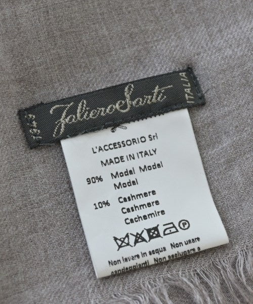 Faliero Sarti ผ้าพันคอกันหนาว